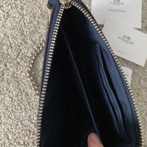Like New Coach Wildflower Wristlet - Picture 3 of 10